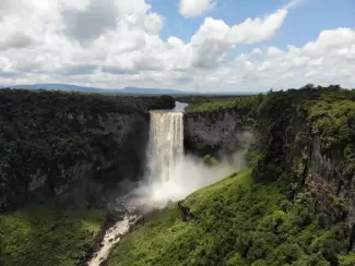 KAIETEUR FALLS